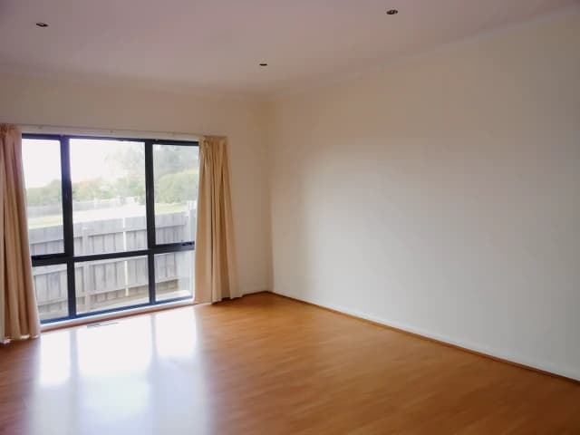 4 Bed, 2 Bath