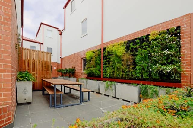 5/8-32 Howlett Street, Kensington image