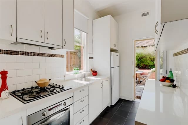 814 Burke Road, Camberwell image