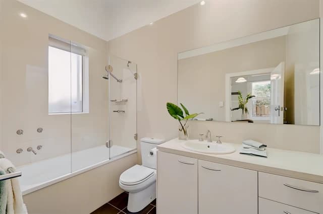 814 Burke Road, Camberwell image