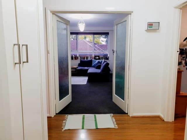 4/7 Ashby Grove, Ivanhoe image 5