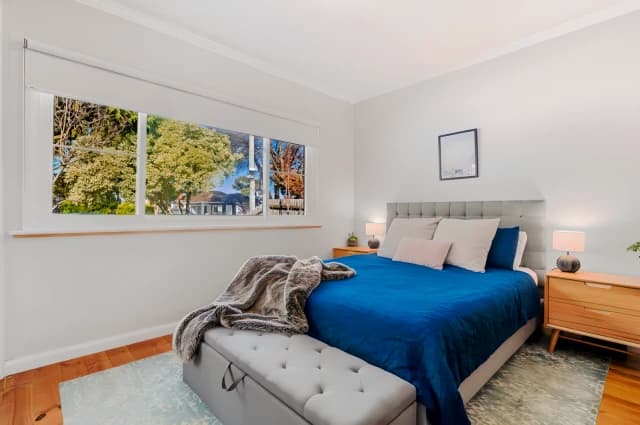 3 Robinson Street, Croydon image 5