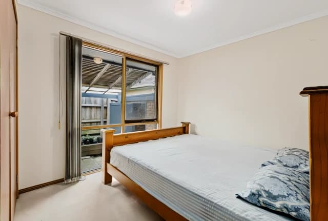 2/22 Garrisson Drive, Glen Waverley image 5