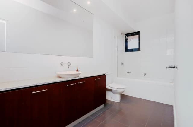 3 Bed, 2 Bath