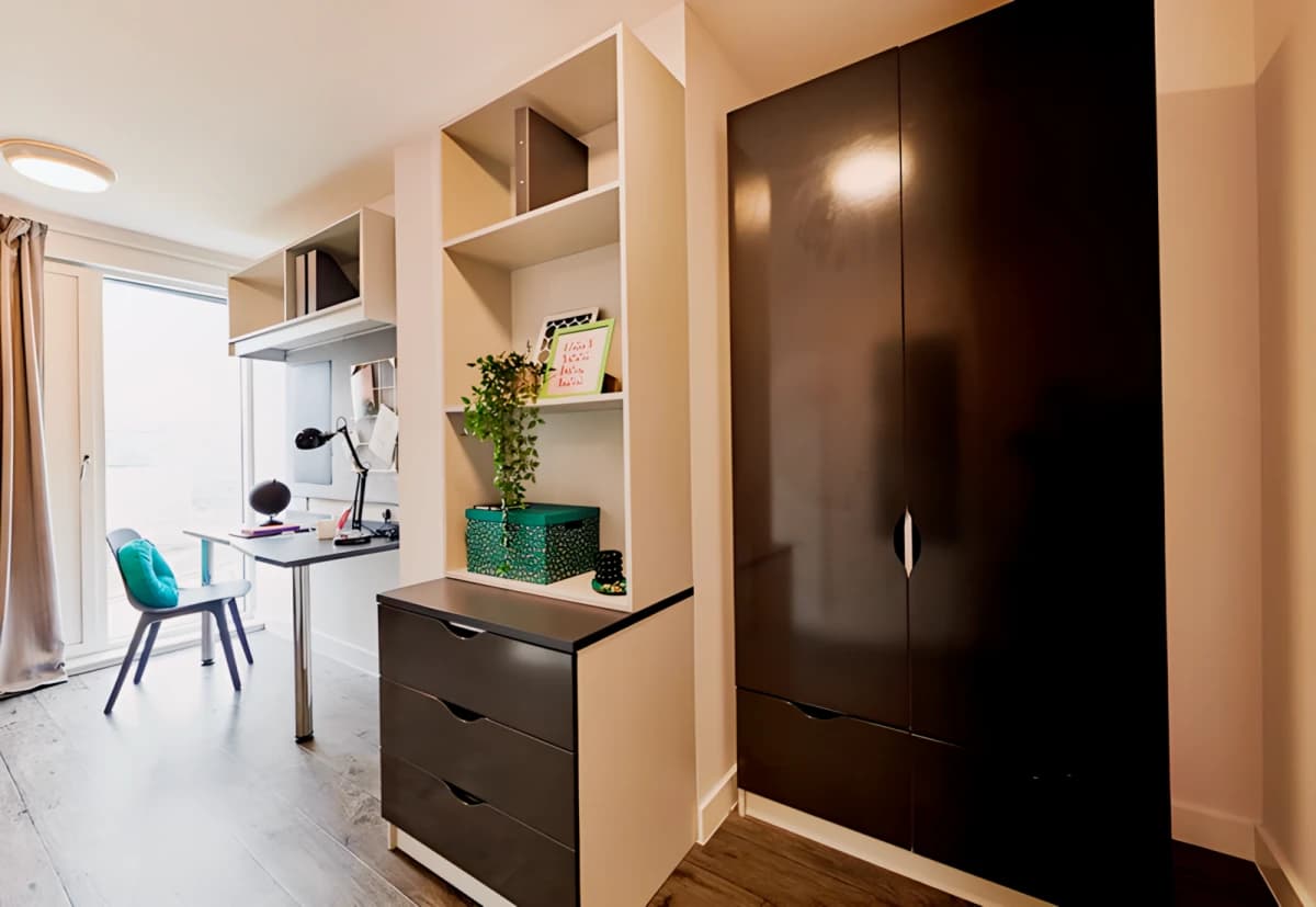Platinum En-Suite