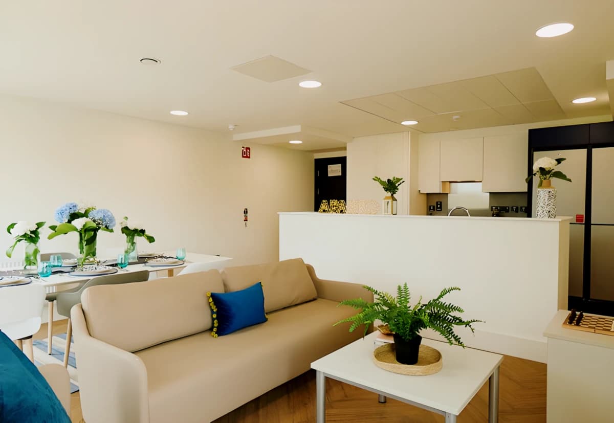 Gold Ensuite Premium