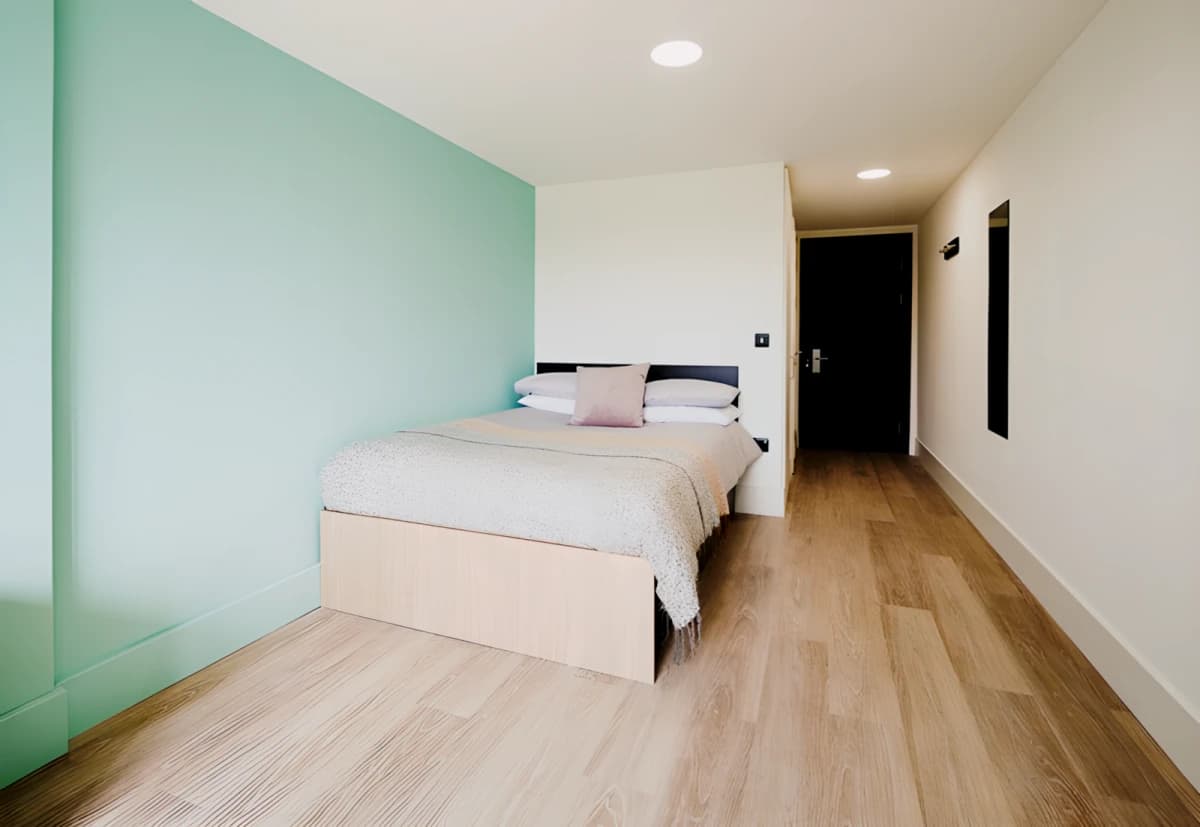 Silver Ensuite Premium