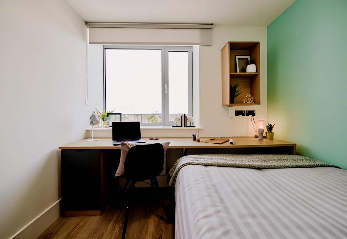Gold Ensuite Premium