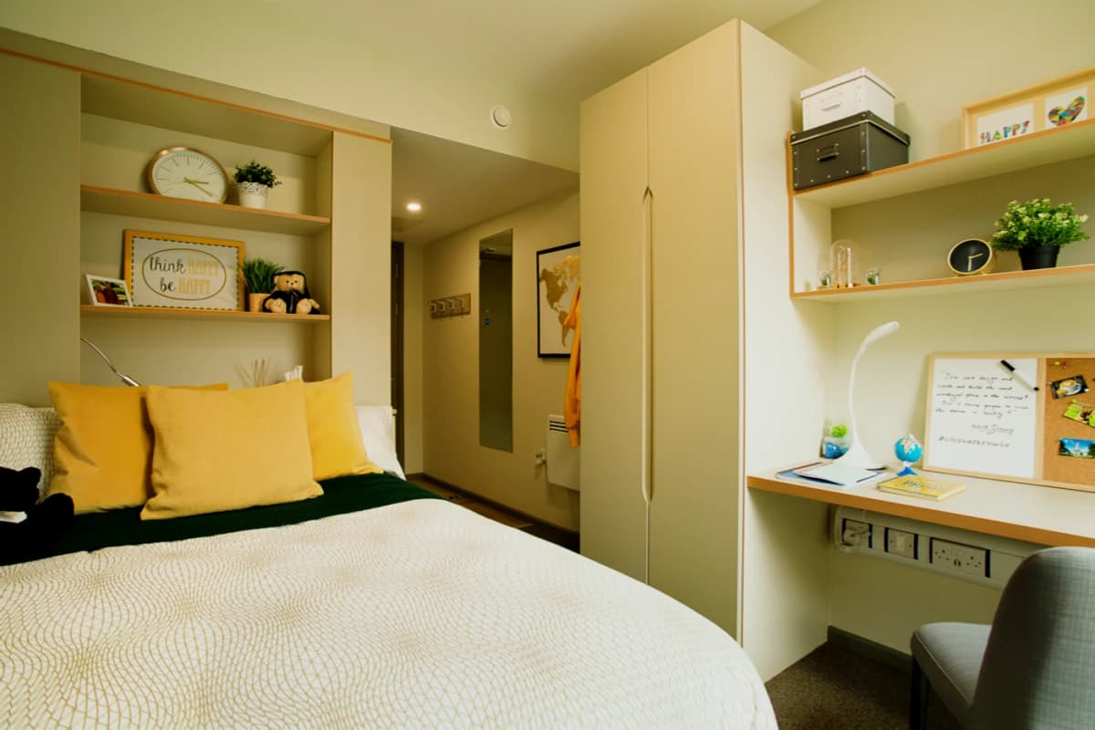 Bronze Plus En-Suite