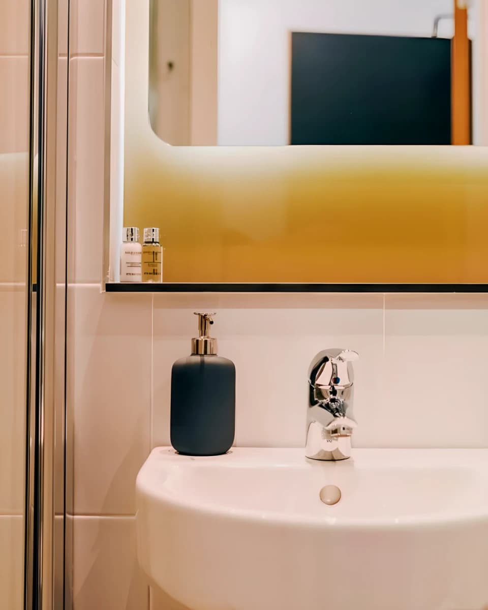 Deluxe Plus En-suite