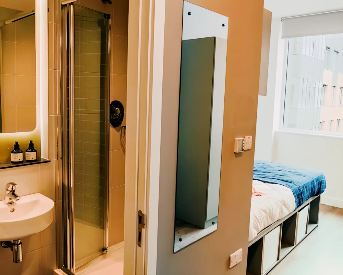 Superior En-suite