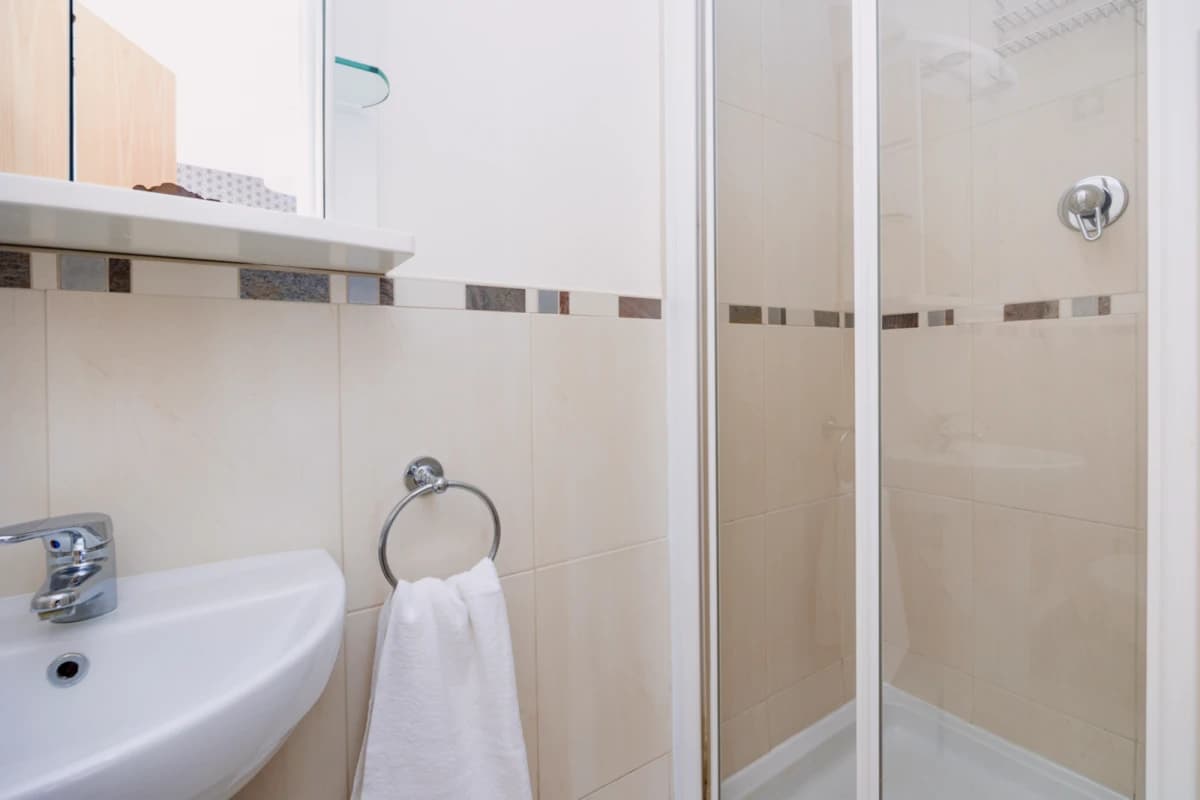 2-bedroom