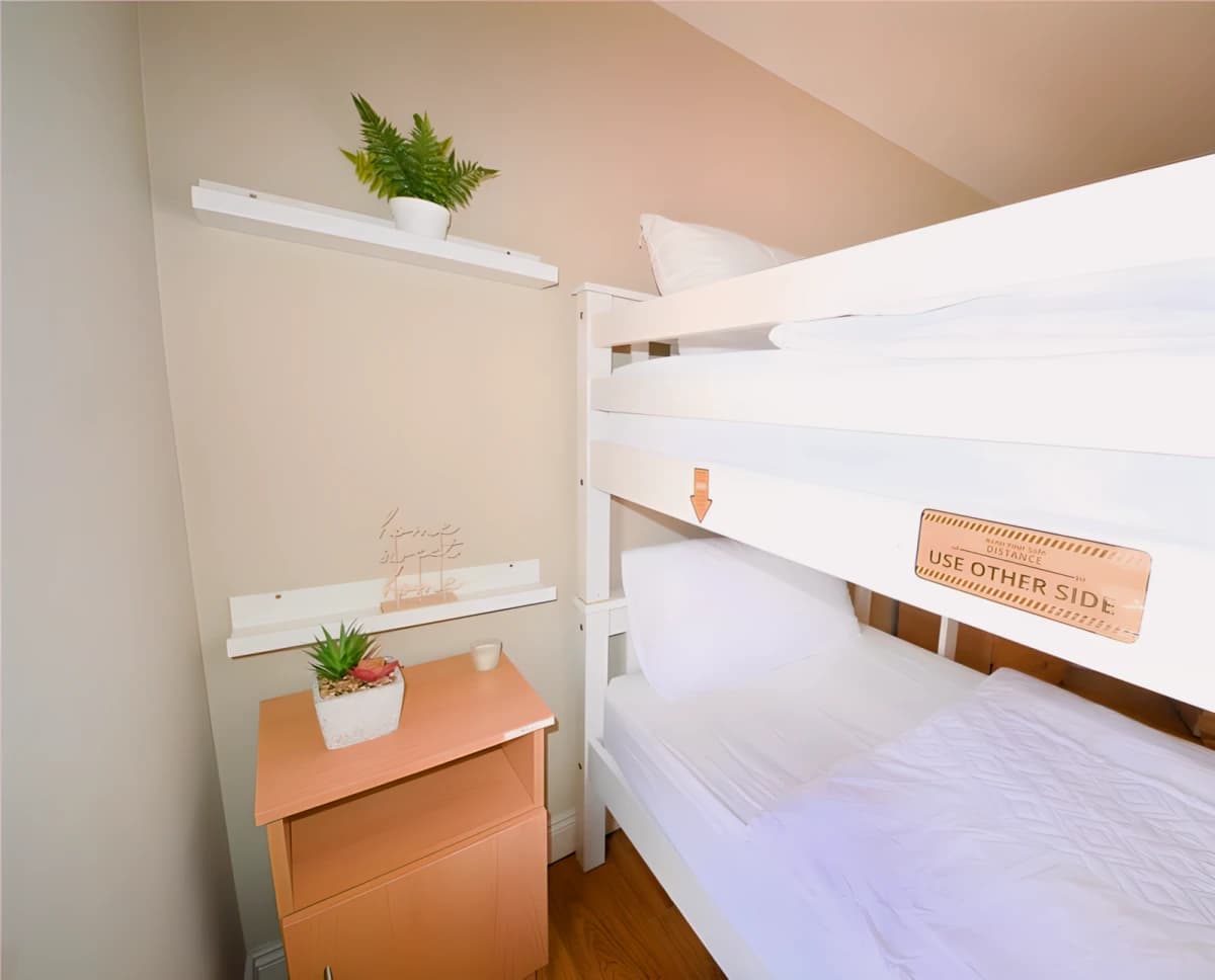 Female Quadruple Room