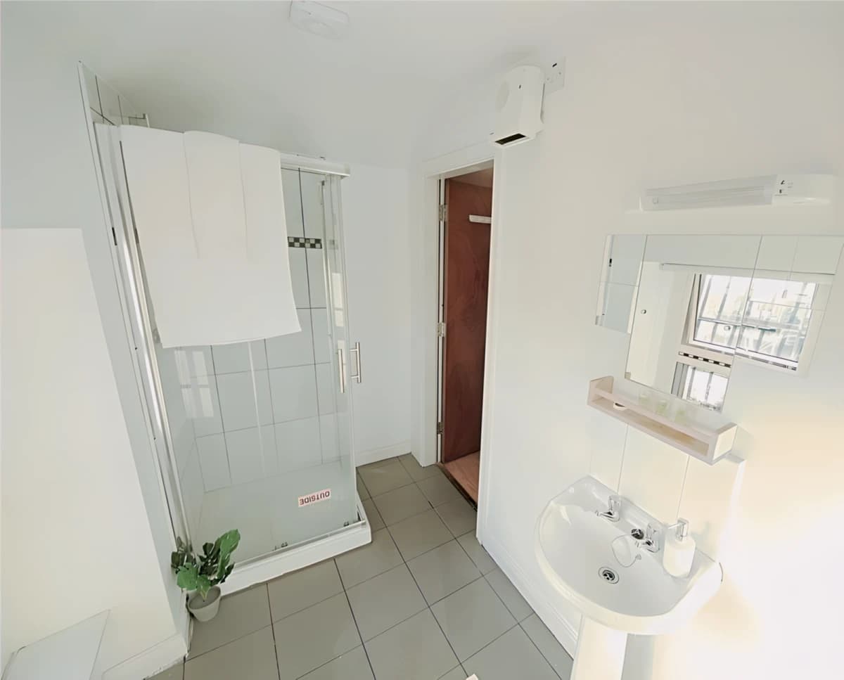 Female Quadruple Room