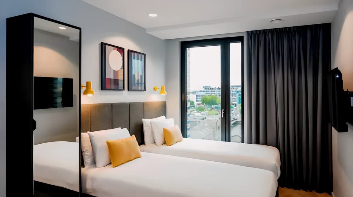 Studio (Sleeps 2-3)