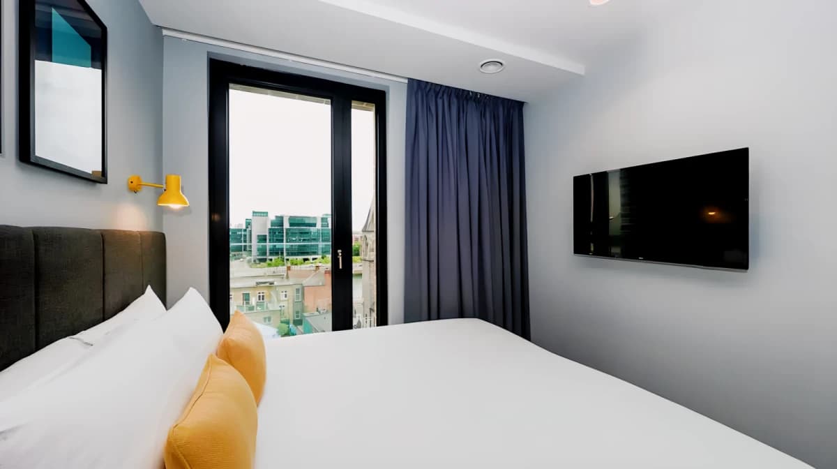 Studio (Sleeps 2-3)