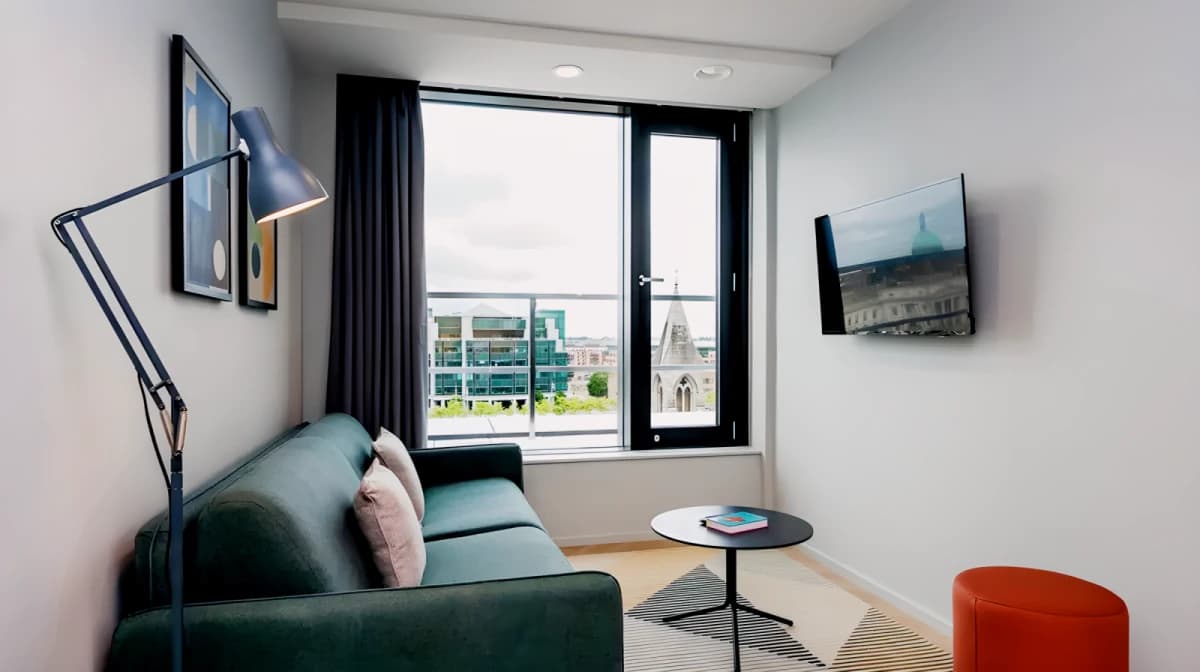 1 Bedroom Apartment (Sleeps 3-4)