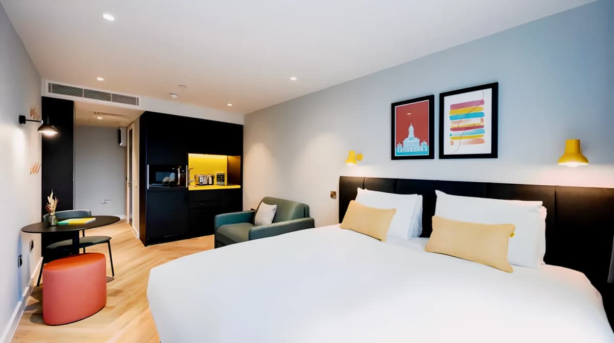 Studio (Sleeps 2-3)