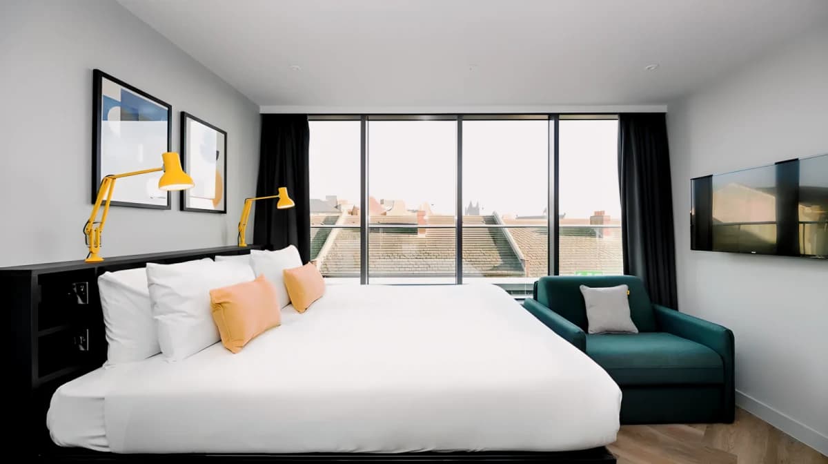 Studio (Sleeps 2-3)