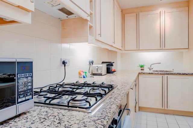 1 Bedroom 1 Bathroom