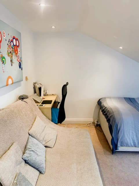 Double room in a shared house