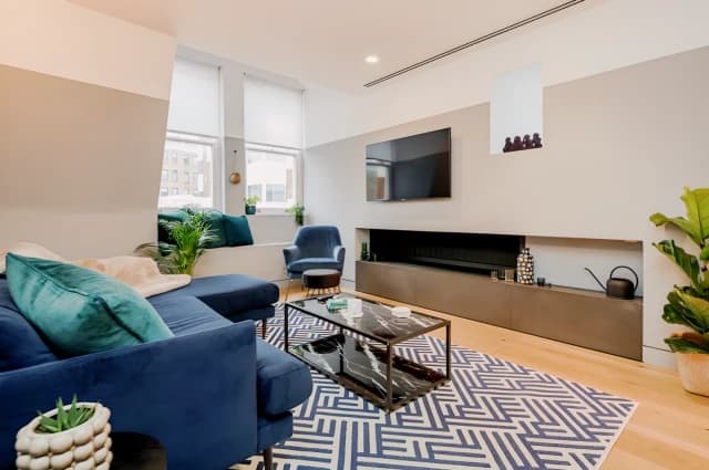 2 Bed Deluxe Apartment