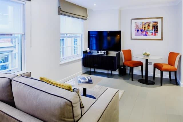 Studio Apartment