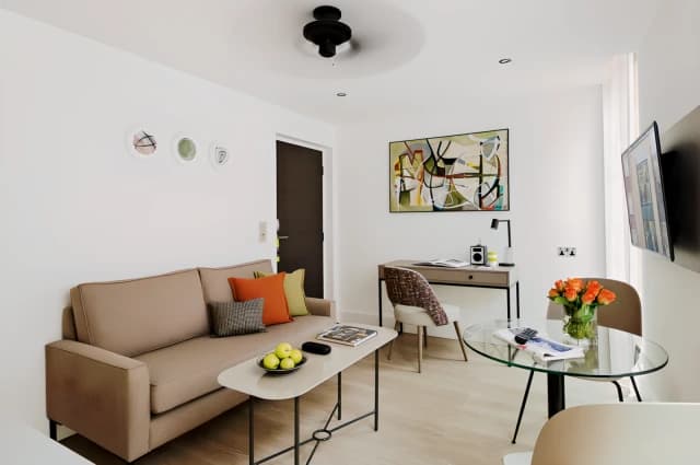 Studio Apartment