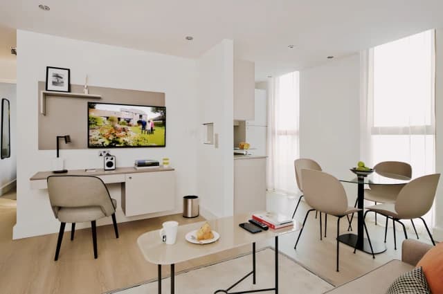 Studio Apartment