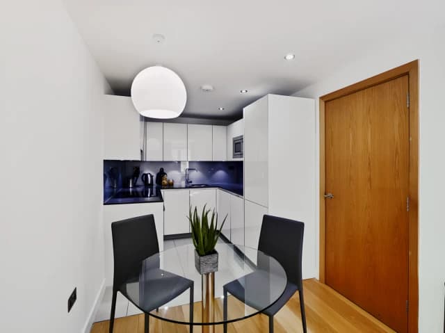 1 Bed Apartment