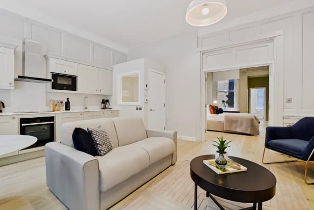 1 Bedroom Apartment