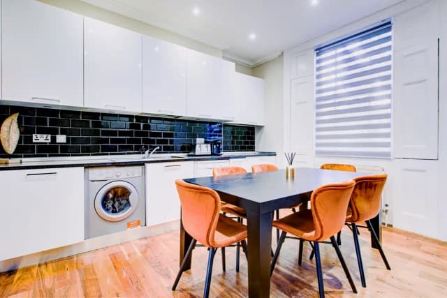 3 Bed Apartment
