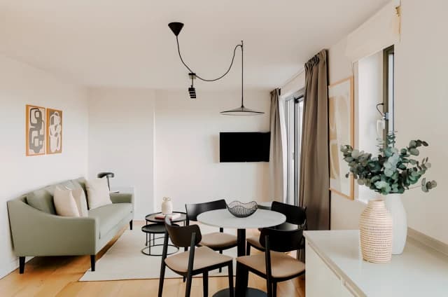 2 Bed Apartment