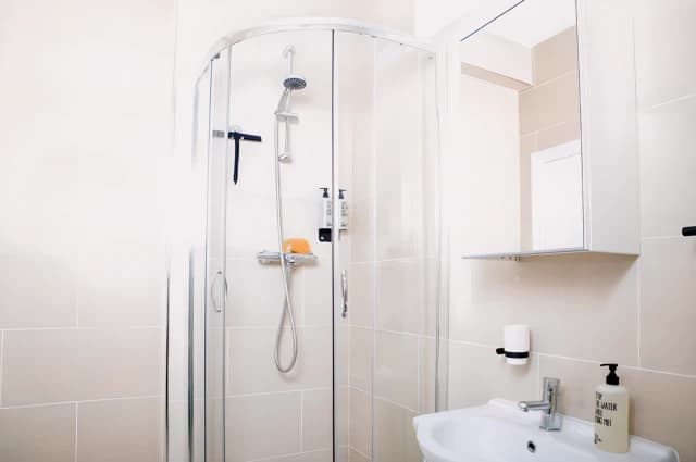 1 Bed Apartment
