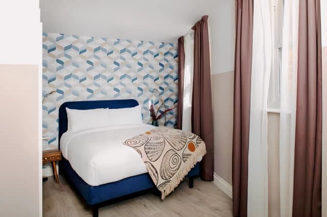 1 Bed Apartment