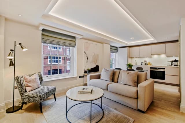 SL-Great Peter St Apartments