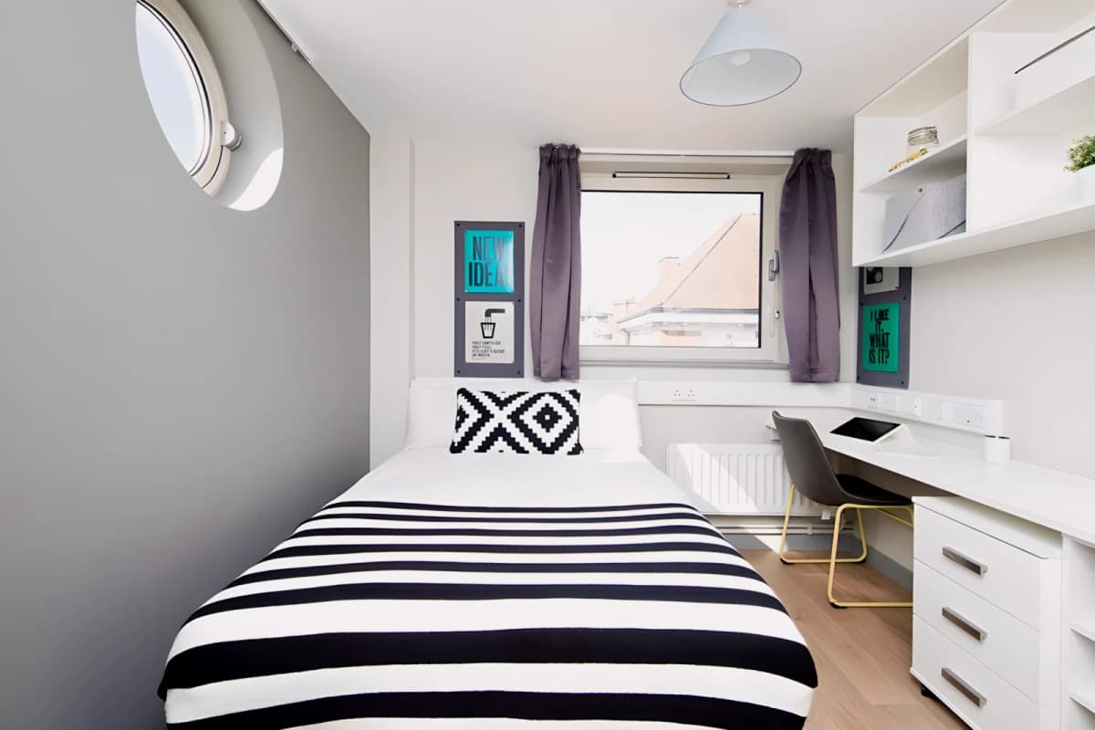 Gob East Central House image 4