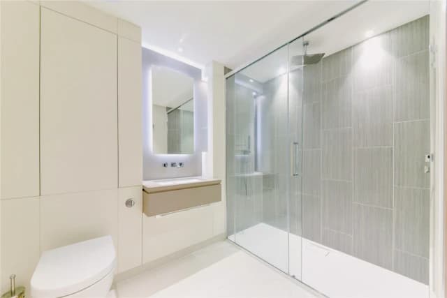 1 Bedroom 1 Bathroom