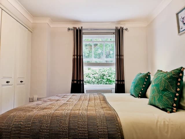 2 Bedroom Apartment