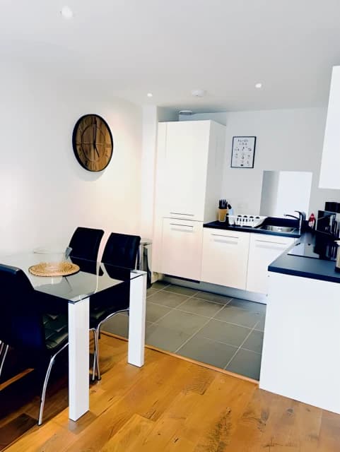 1 Bedroom Apartment