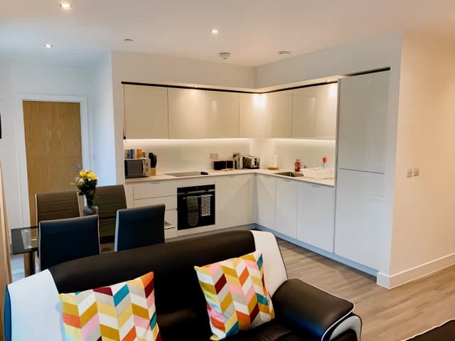 1 Bedroom Apartment