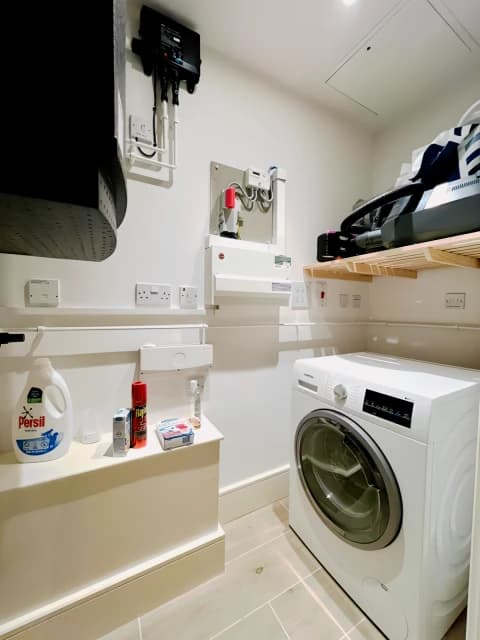 1 Bedroom 1 Bathroom