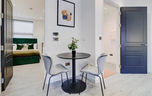 One Bedroom Apartment