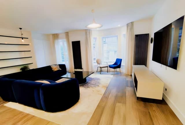 5 Bedroom 4 Bathroom