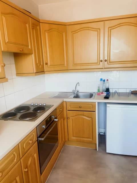 4 Bedroom 2 Bathroom