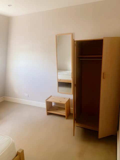 4 Bedroom 2 Bathroom