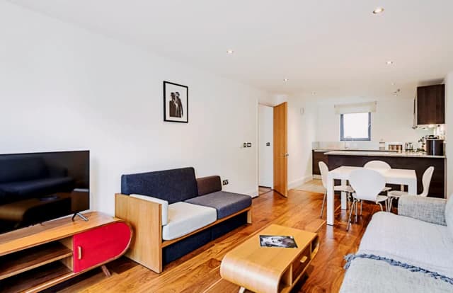 2 Bedroom 2 Bathroom