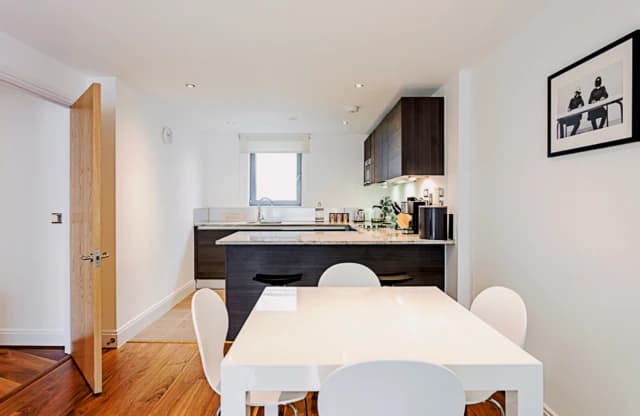 2 Bedroom 2 Bathroom