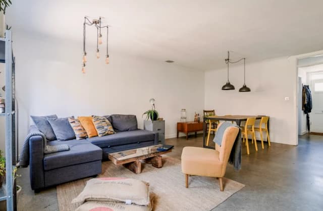 3 Bedroom 1 Bathroom