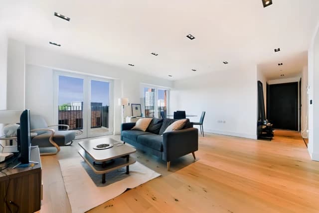 2 Bedroom 2 Bathroom